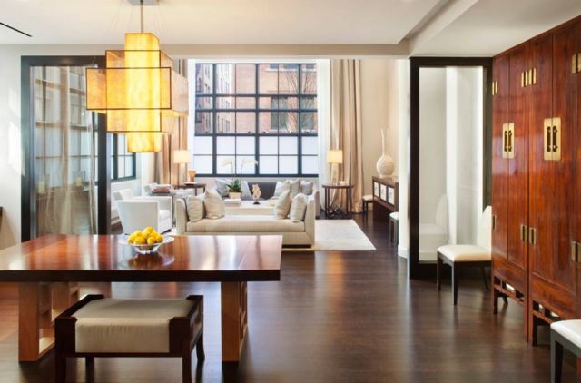 实木地板有些好看有些难看,装了暗色系地板