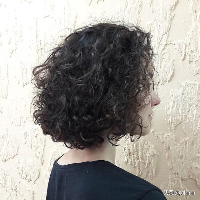 发量少细软适合什么发型有美人尖,蓬松的细软发质适合什么发型