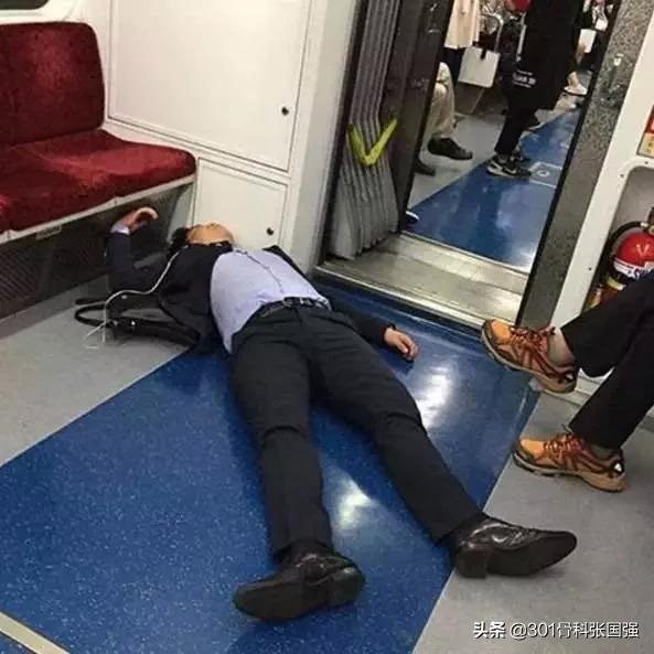 髋关节置换术后长短腿如何康复,髋关节置换术后的长短腿怎样训练