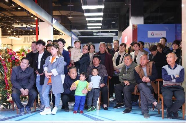 耐克折扣店新店开业,耐克折扣店开业