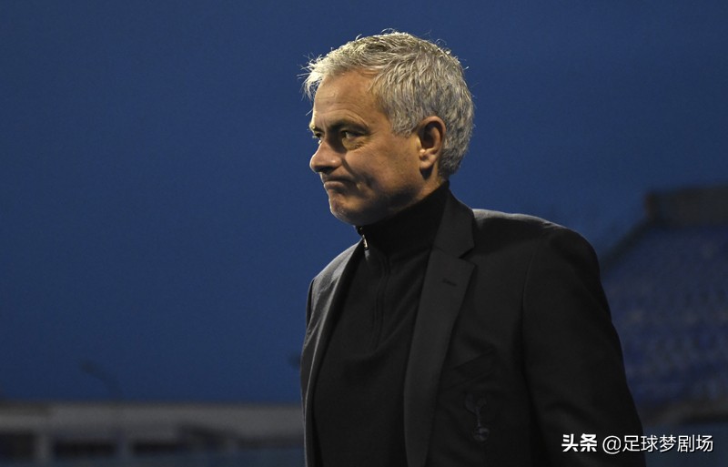 最近十年转会支出最多的十个球队,转会市场最高的十大亚洲现役球员