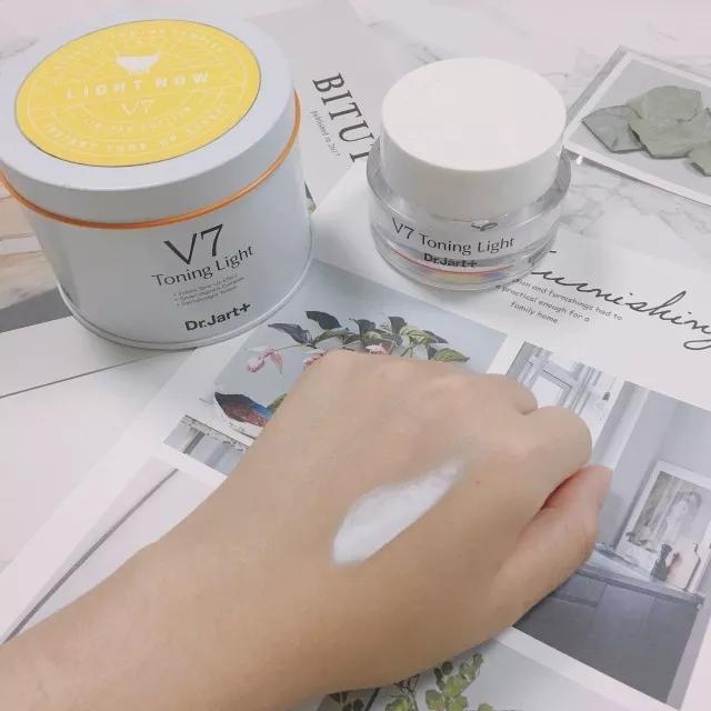 为什么男生都喜欢自己女朋友素颜,为什么男生都喜欢要女朋友的素颜