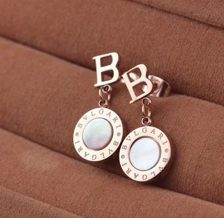 世界十大项链品牌宝格丽,奢侈品手镯排行榜前十名宝格丽