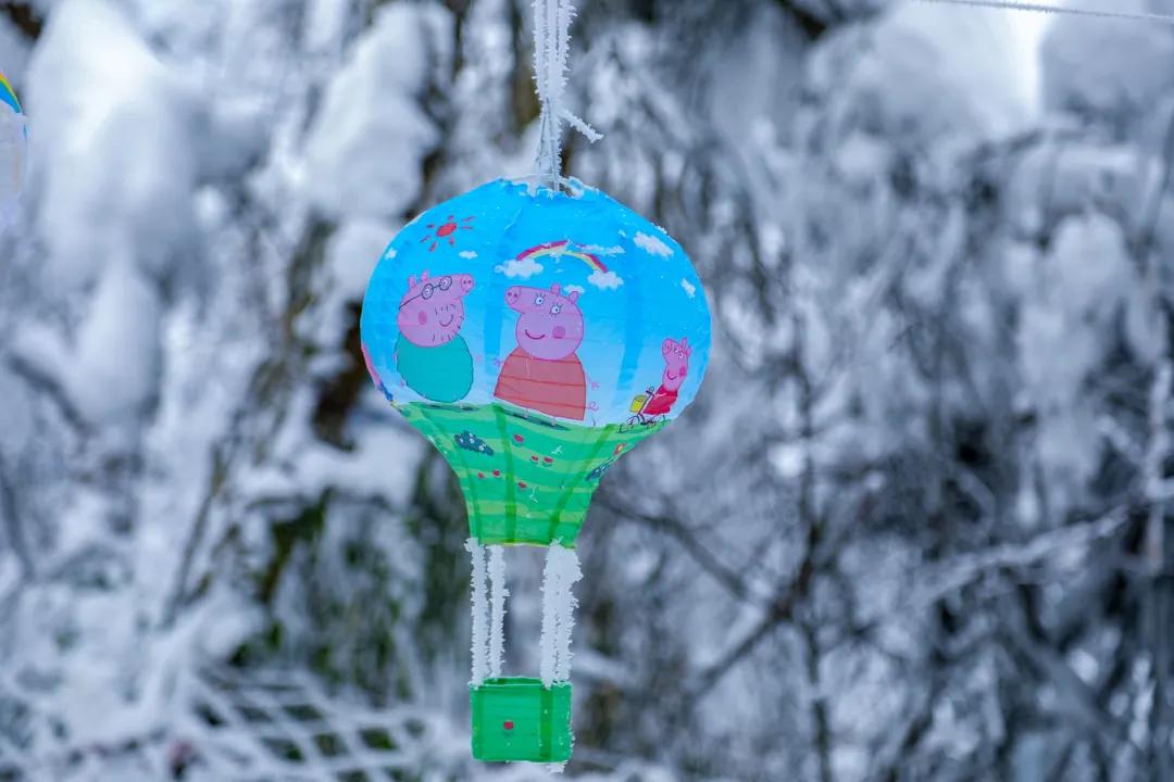 峨眉山滑雪游玩设施,峨眉山滑雪场攻略