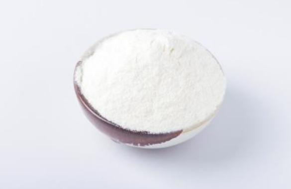 狗狗肚皮掉毛秃了一块,狗狗肚皮上有褐色的点点