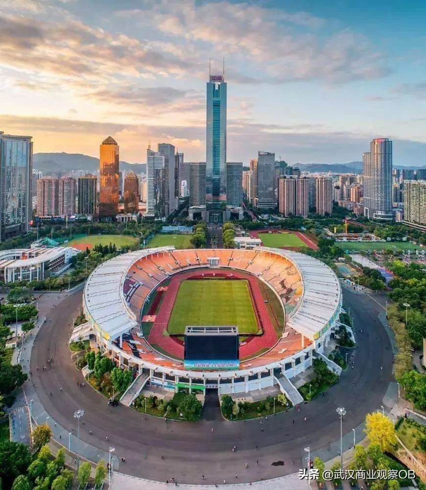 武汉体育中心改造足球场,武汉新华路体育场