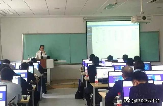 鐢靛姏鐜拌揣浜ゆ槗妯℃嫙浠跨湡骞冲彴鏁欏,鐢靛姏鐜拌揣浜ゆ槗妯℃嫙浠跨湡骞冲彴