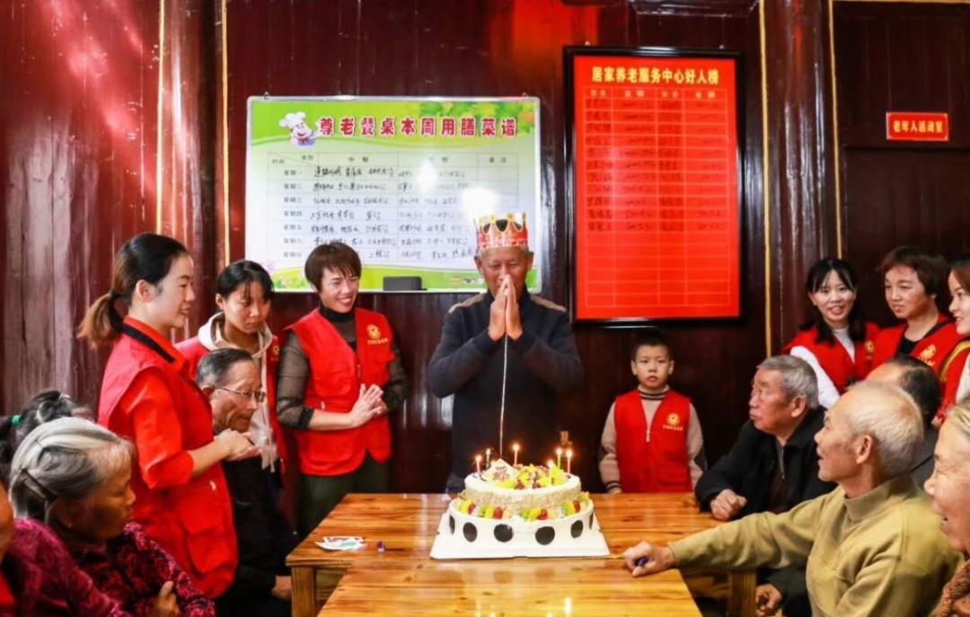 砥砺奋进新征程总结,乡镇乡村振兴先进事迹材料