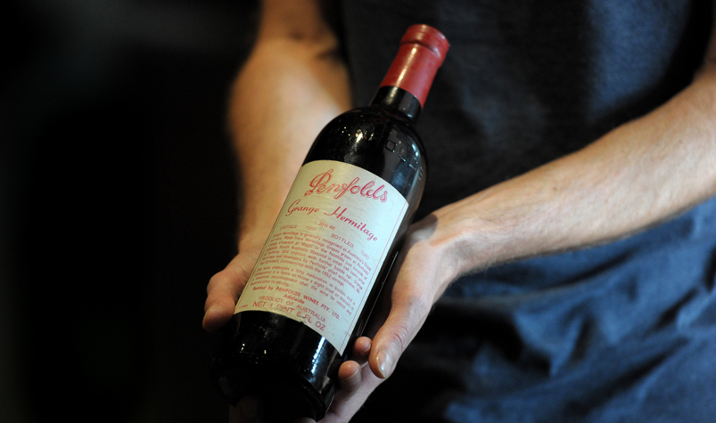 龙渝葡萄酒最贵多少钱一瓶,最贵的葡萄酒居然是用脚踩出来的