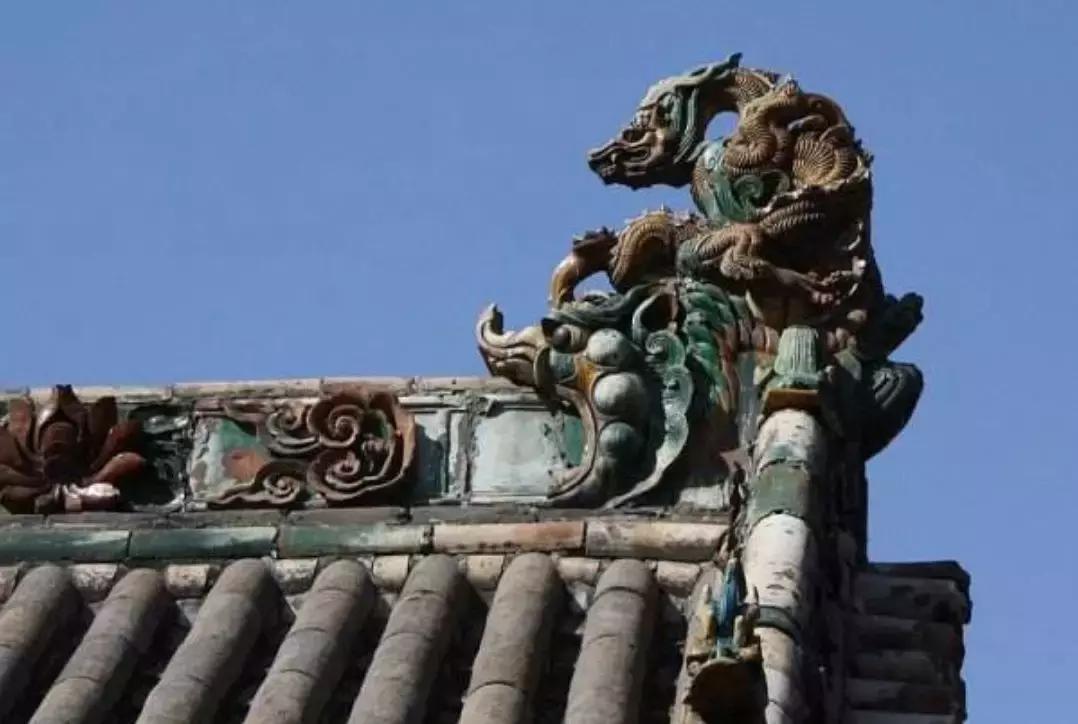 龙之九子螭吻特点,龙之九子螭吻是什么样子