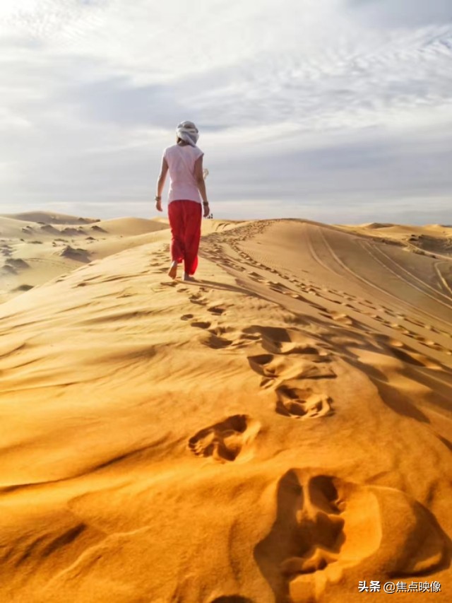 生如夏花残暴死如落叶精美字体,生如夏花残暴死如秋叶静美英语