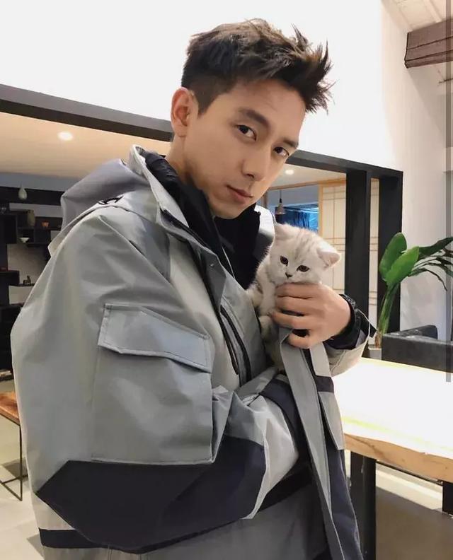 李现狙击,春夏入股李现分析