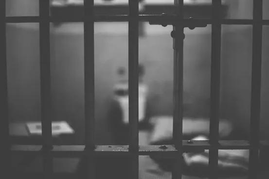 网红售假被抓判刑多久,网红带货卖假货判刑多少年