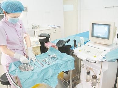 手剥胎盘和宫颈撕裂哪个疼,手剥胎盘和剖腹产哪个更疼