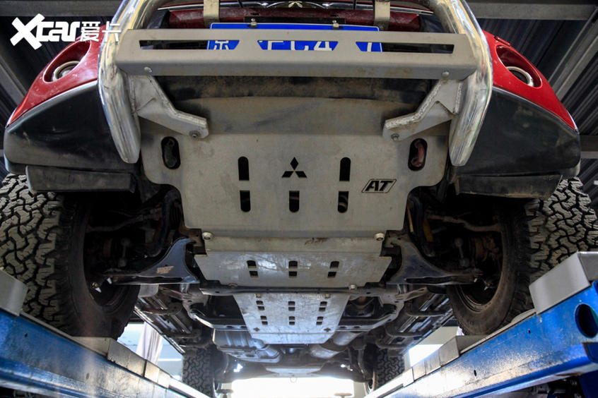 全新七座帕杰罗落地价,老款帕杰罗2023款落地价