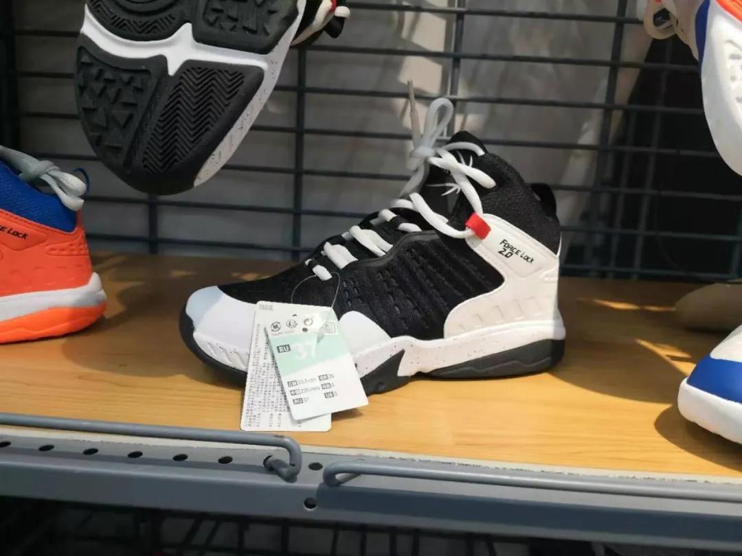 迪卡侬真的很奇葩吗,迪卡侬真是外国品牌吗