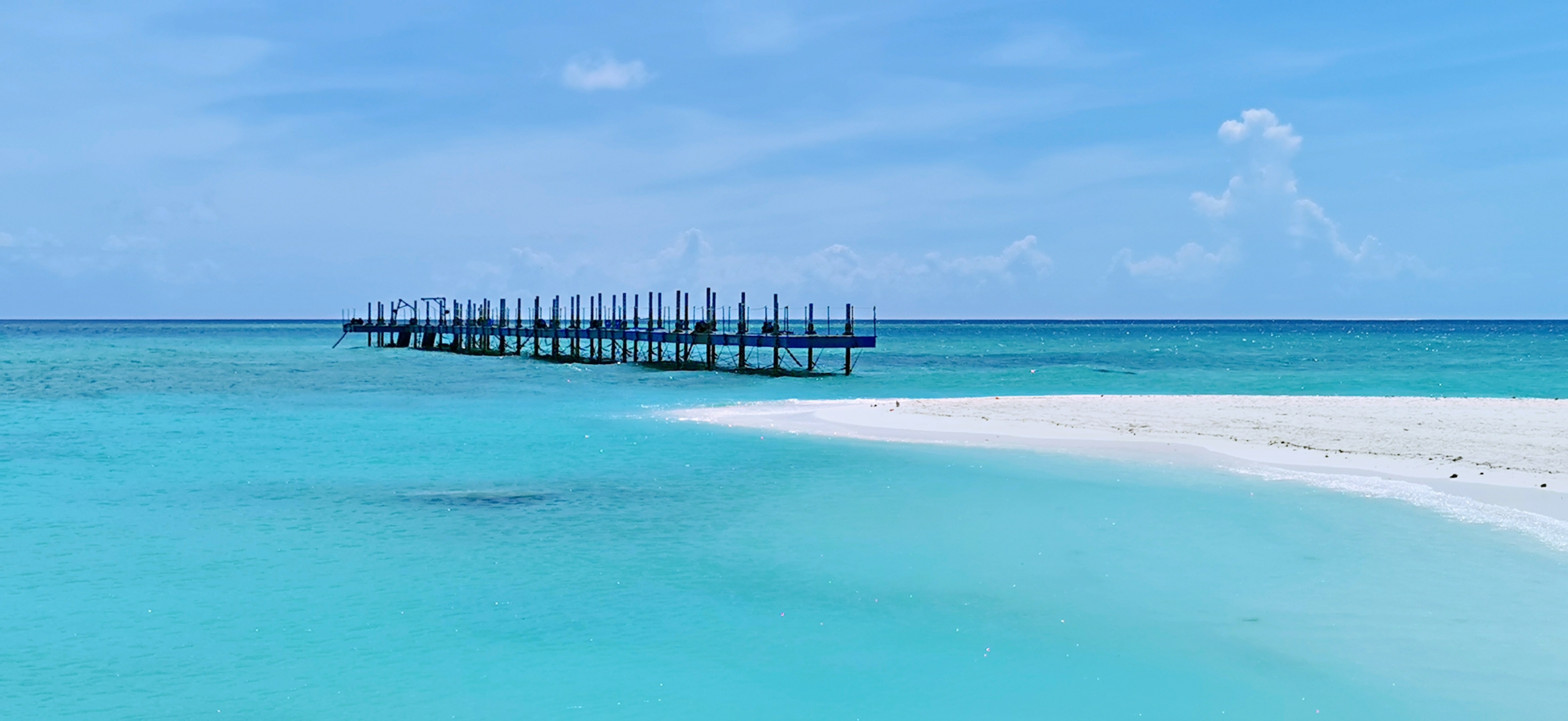 一半是海水一半是蓝天，这就是西沙群岛！我是登岛的第46066人