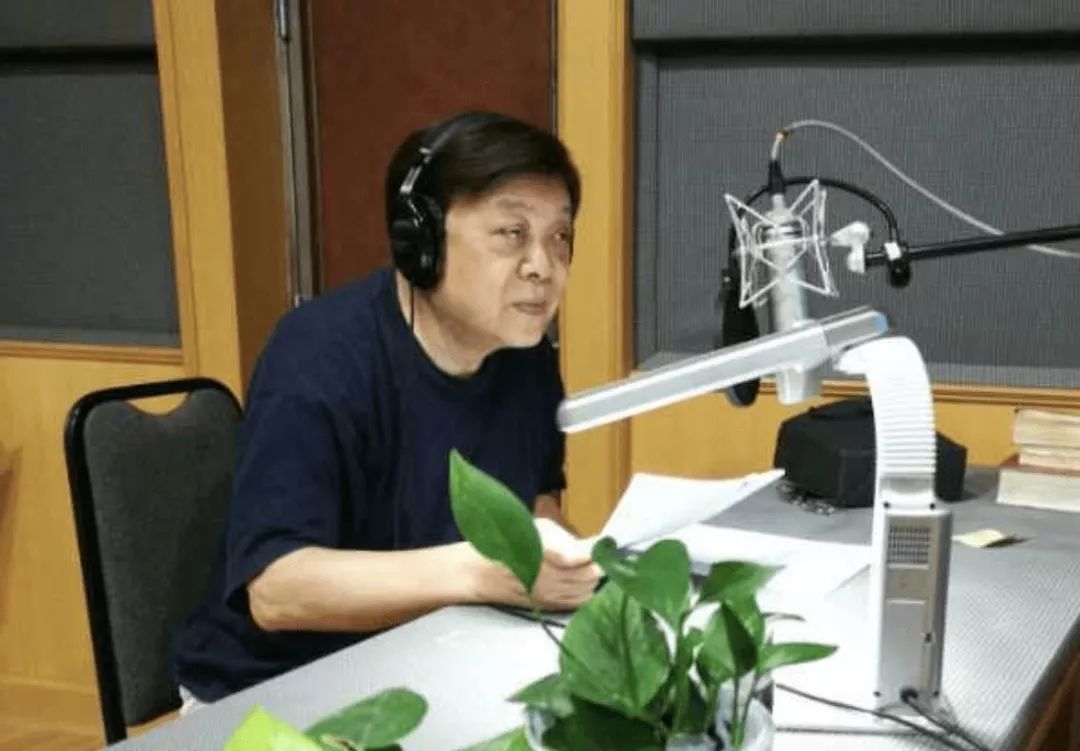 赵忠祥的岁月随想,赵忠祥一个不平凡的日子