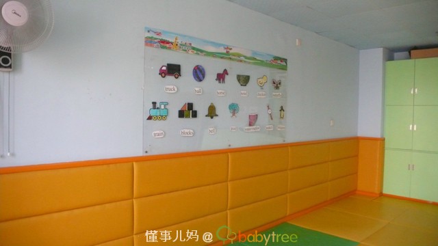 北京妈妈给孩子报补习班花好多钱,0-3岁儿童启蒙早教鸭子学说话
