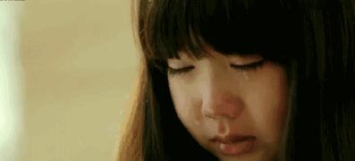 孩子任性撒泼哭闹拉扯父母怎么办,孩子任性撒泼滚地怎么办