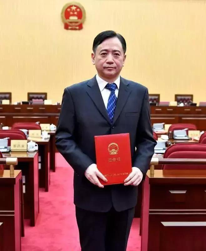 一把手被免职有何影响,一把手被免职处分后怎么办