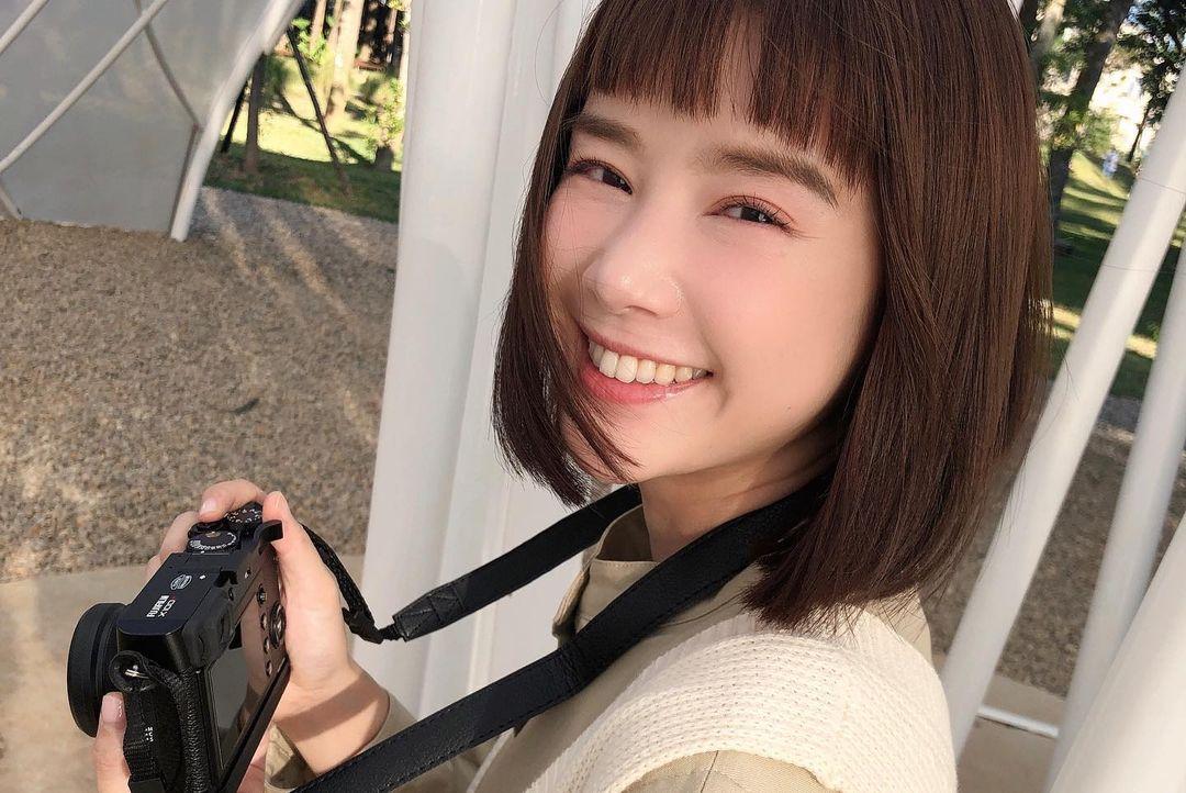 适合自然卷发质的短发造型,自然卷沙发短发造型