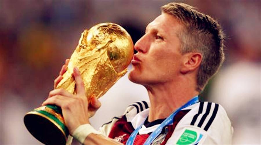 童话故事里的小猪，足球场上的领袖—施魏因施泰格