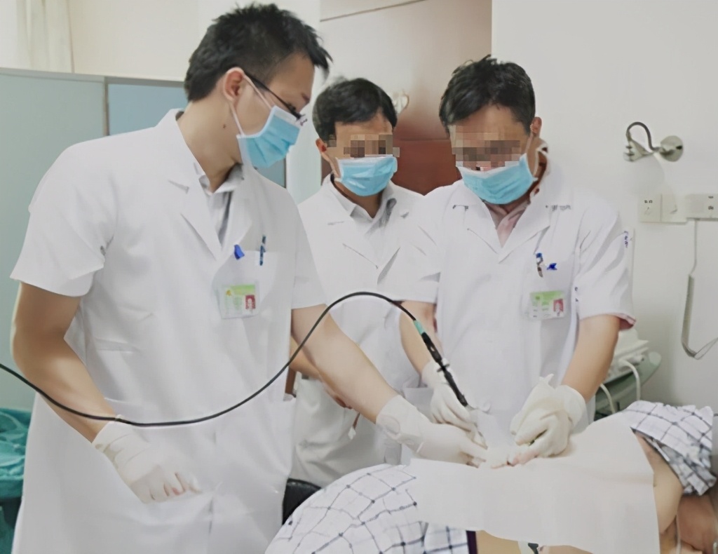 肝癌腹腔镜消融和ct消融哪个好,射频消融治疗肝癌的优缺点是什么