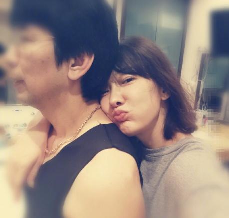 47岁牛莉和老公近照,42岁牛莉近照曝光