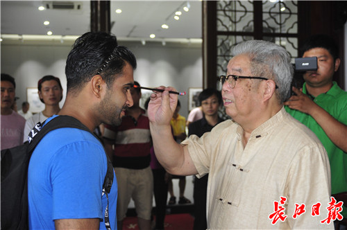 亲子对弈、学书法国画……端午节，黄鹤楼的文化大餐很有“料”