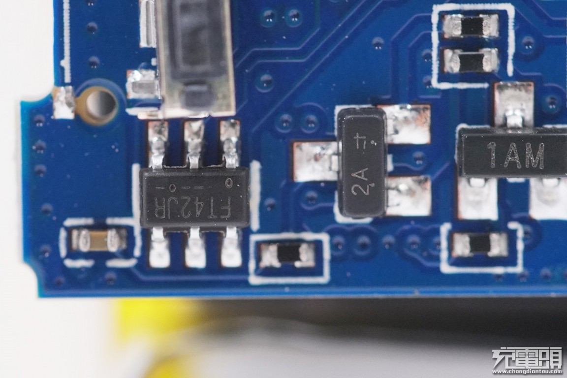 redmi红米充电宝20000毫安使用说明,拆解redmi67瓦快充