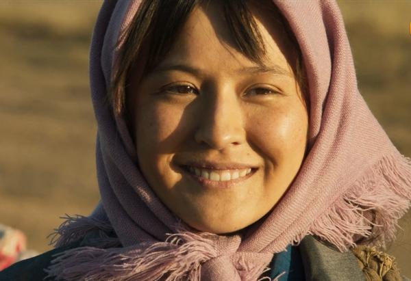 把植入拍成锦上添花，带货带到快递爆仓，恐只有《山海情》能做到