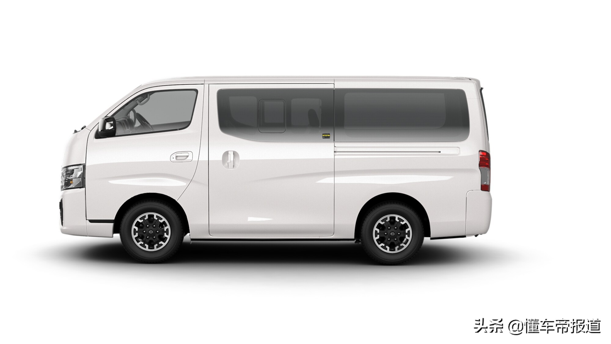 日产nv350多少钱新车,丰田海狮nv350