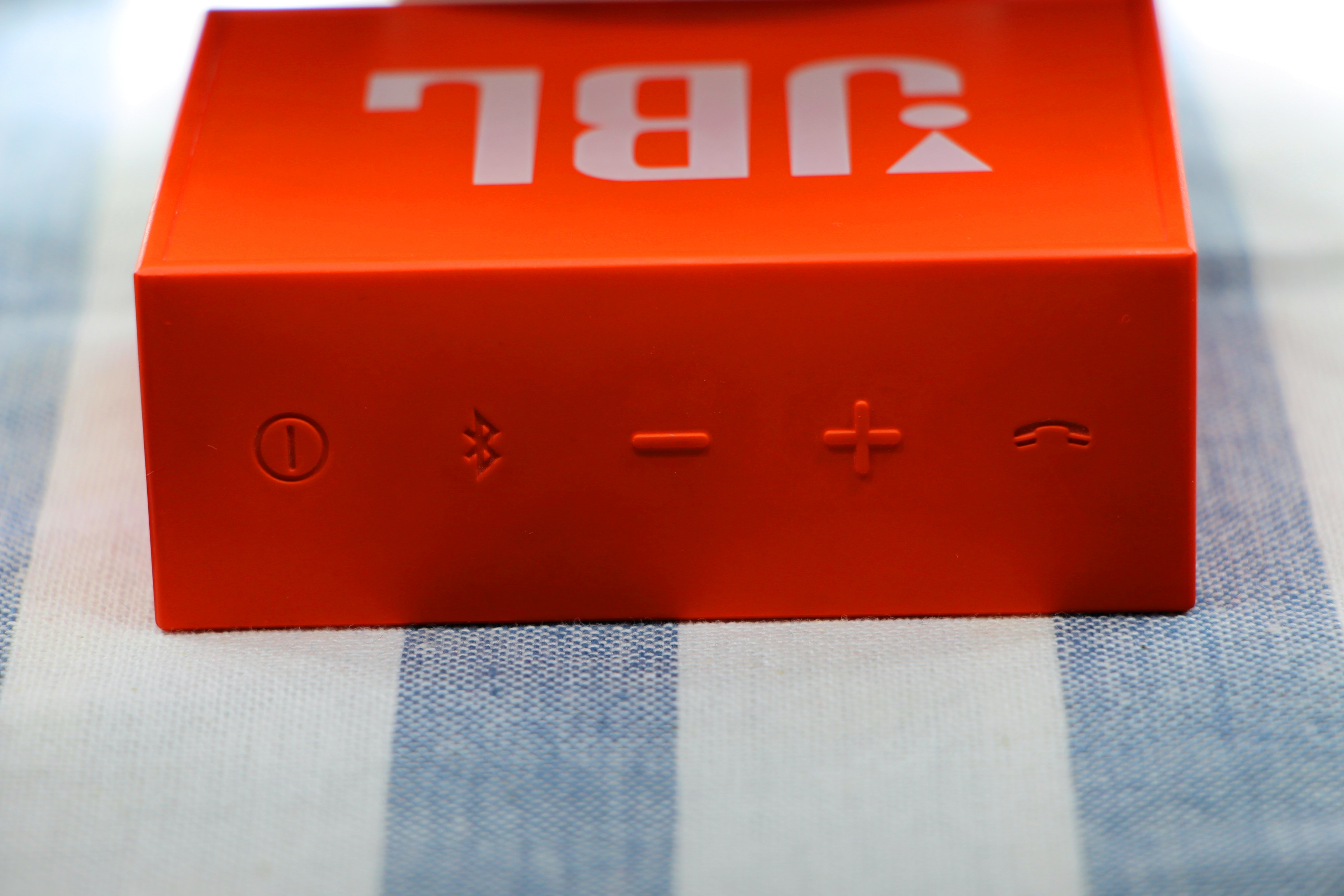 jblgo蓝牙音响多少钱,jblgo蓝牙音箱按键说明