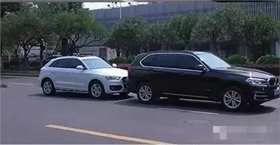 新手司机第一次被追尾了怎么办,追尾了怎么办教你一招