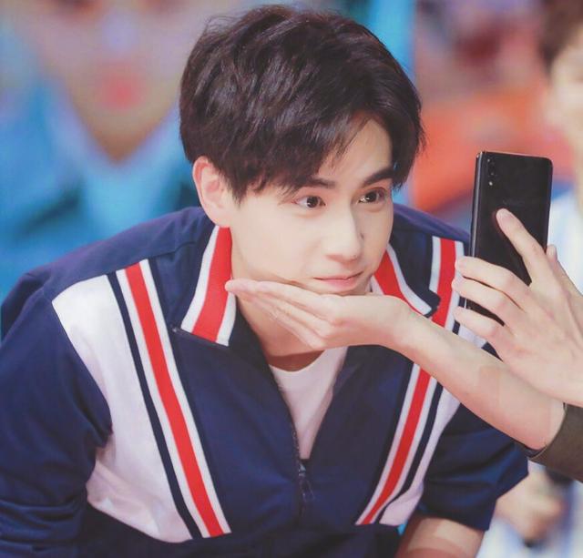 你的胡子我的围巾好看吗,你的胡子我的围巾正版