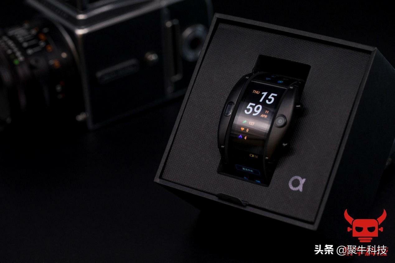 努比亚阿尔法智能手机,移动电话终端设备