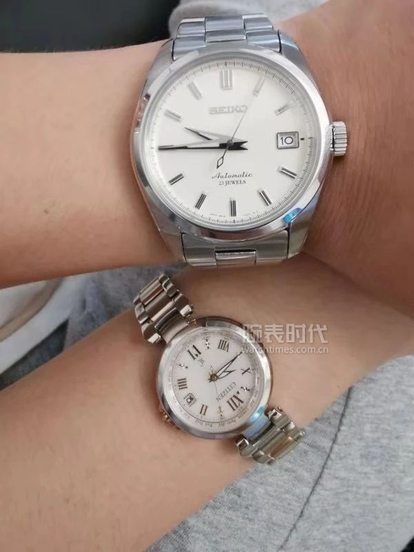 最常见的情侣表,情侣表素材