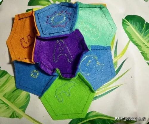 自己动手做一个足球,自制一个迷你足球