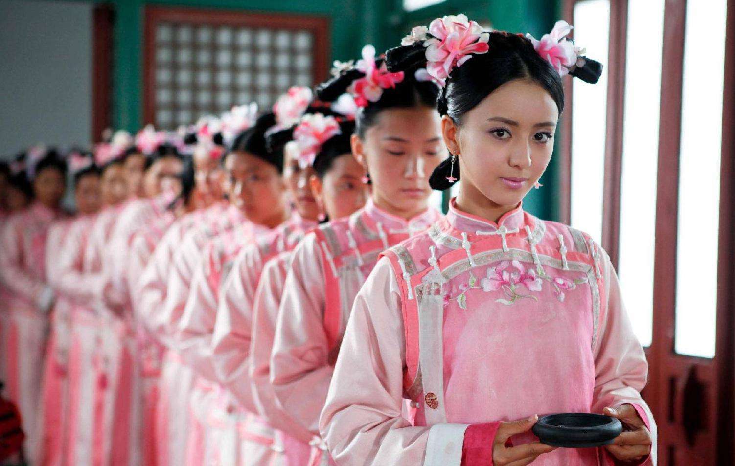 古代皇帝选妃最少几岁,古代皇帝是如何选妃子的视频