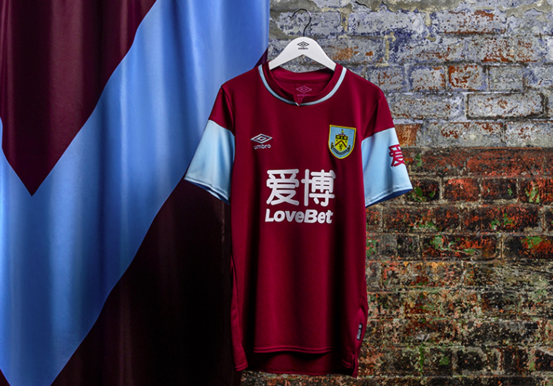 20-21赛季最新曼城球衣,2020赛季英超足球球衣