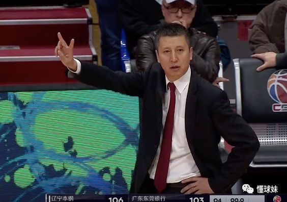 1次出界看7分钟录像，维持原判后又再改判！真刺激！