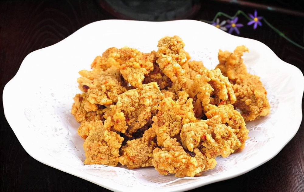 小苏打和食用碱的区别与危害,食用小苏打不谨慎放汤里了没事吧