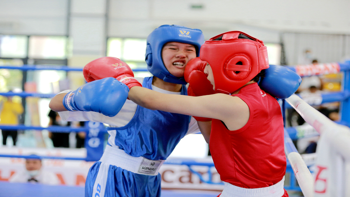 2019全疆青少年拳击锦标赛视频,2021年新疆青少年拳击比赛69公斤