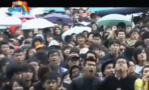 顶流乐队在线斗舞，还有比这更欢乐的音乐节吗？