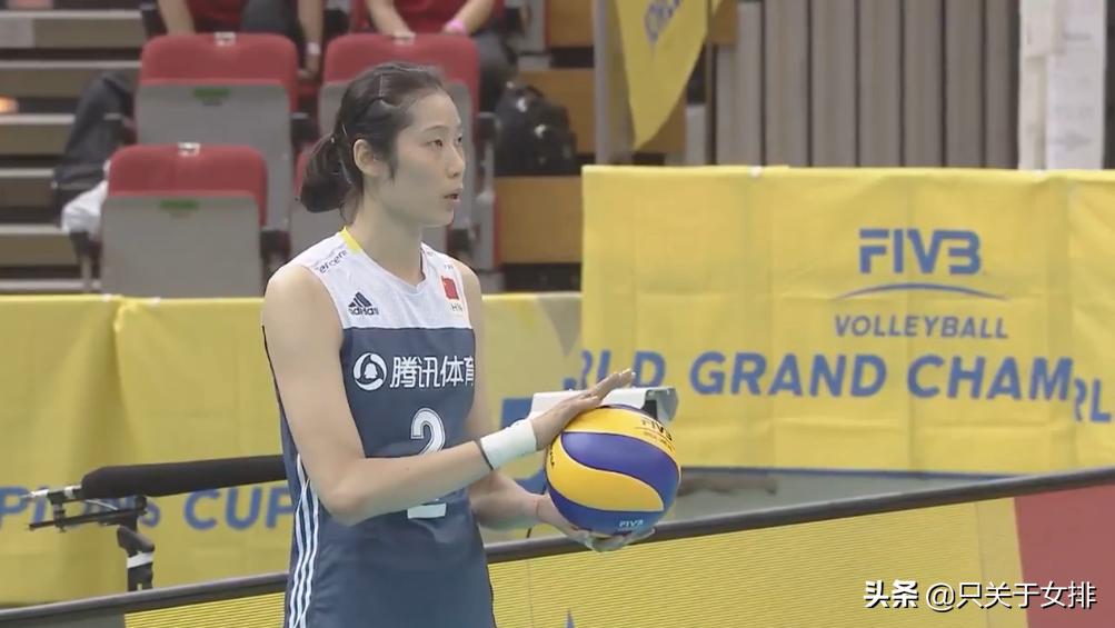 女排连续发球得分,朱婷连发三球中国女排惊天逆转