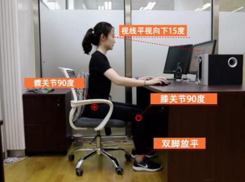 过年回家带点什么礼物实在,过年回家应该带点什么好吃的东西