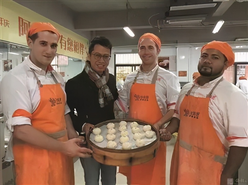 把包子铺开在哈佛门口，几周销售破2亿，这是卖包子不是卖金砖？