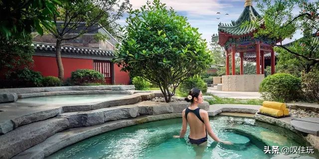 西安杨贵妃同款泡池酒店,杨贵妃西安温泉