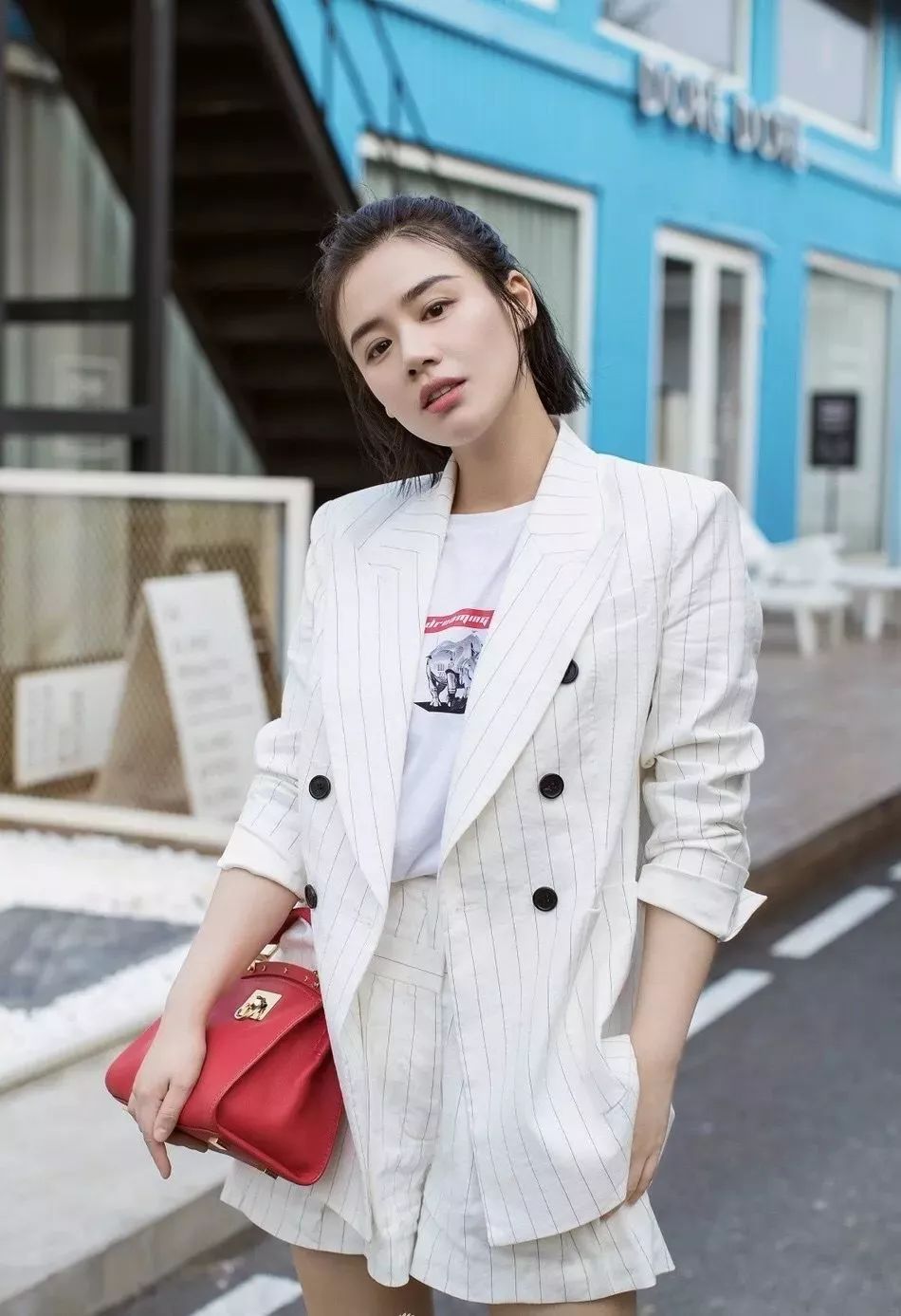 小骨架女生怎么养成,怎么样才能变成小鸟依人型的女孩